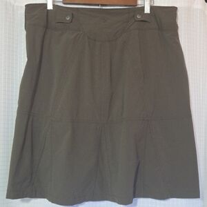 Athleta Skort Womens 14T Olive Green Side Zip and Buttons